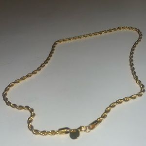 Princess Polly “I’m out of love necklace”